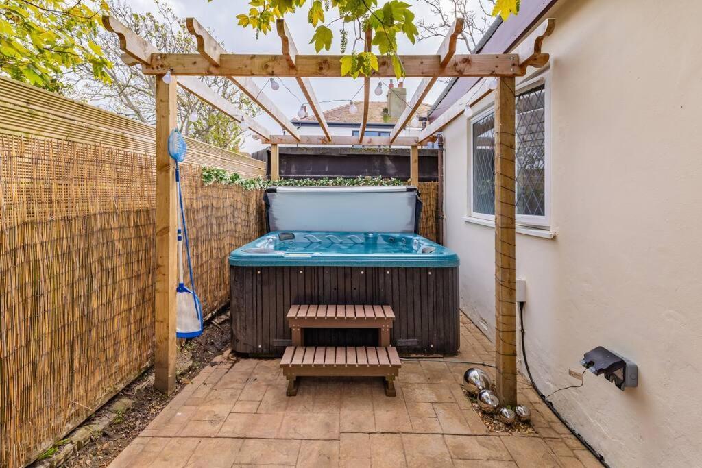 The Hideaway Villa Cleveleys Exterior foto
